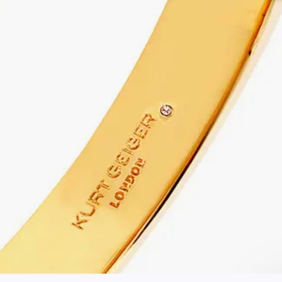 Kurt Geiger Nwt Crystal Eagle Head Bangle Bracelet Retail $78 - Picture 5 of 10